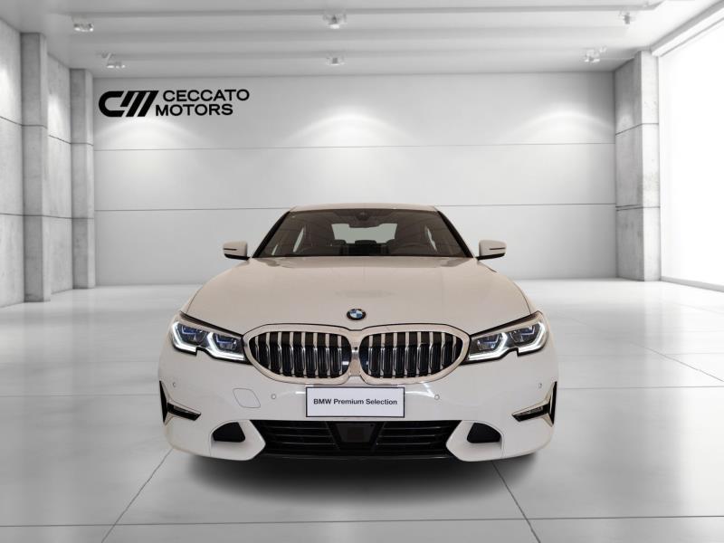BMW 330e luxury auto