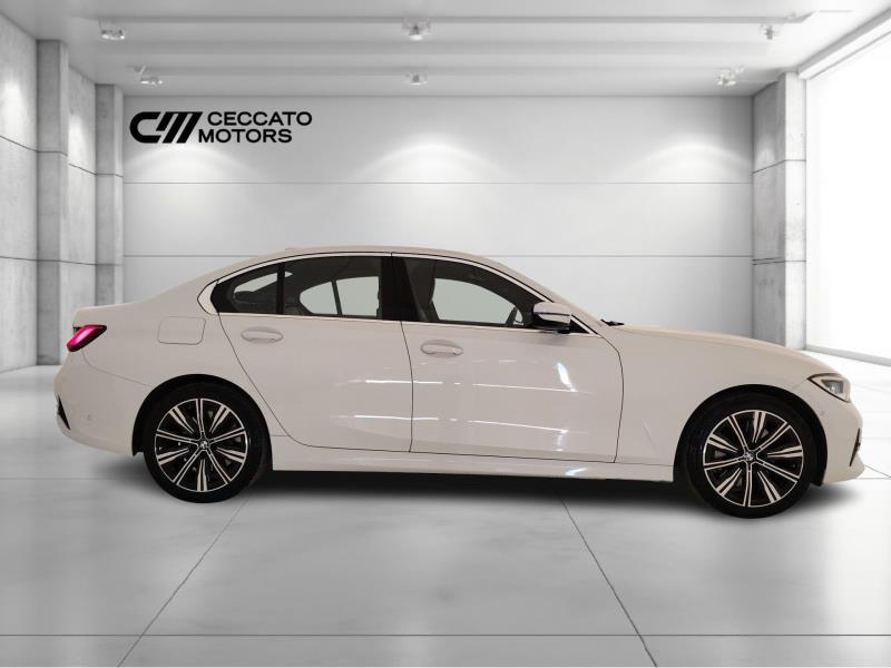 BMW 330e luxury auto