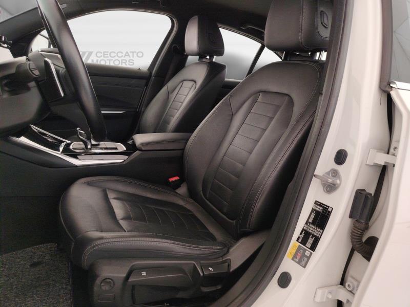 BMW 330e luxury auto