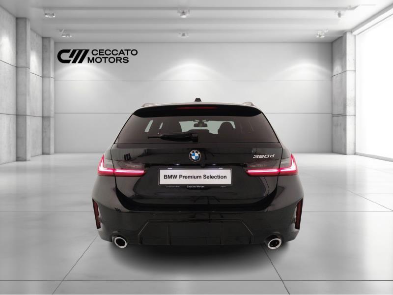 BMW 320d touring mhev 48v xdrive msport auto