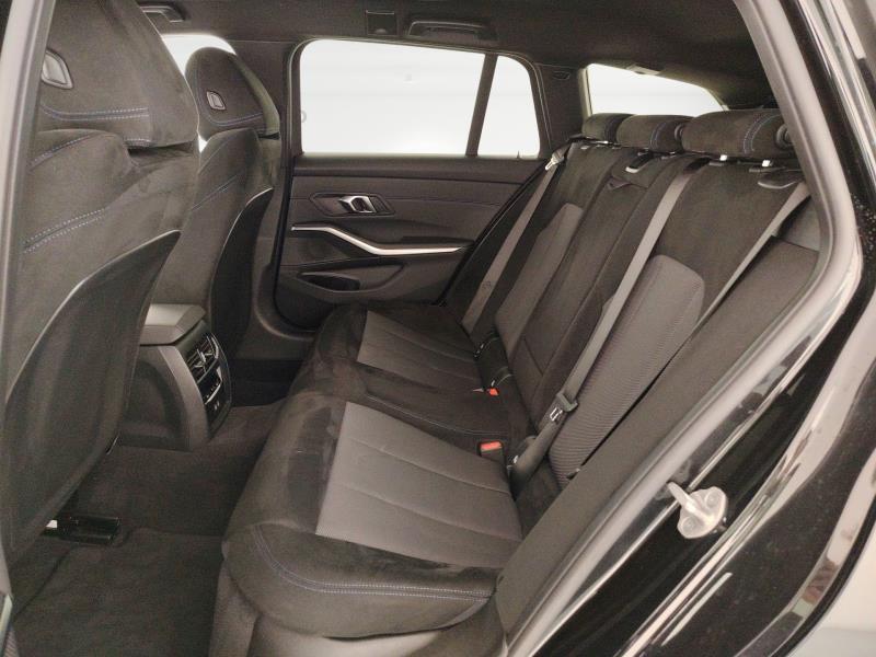 BMW 320d touring mhev 48v xdrive msport auto
