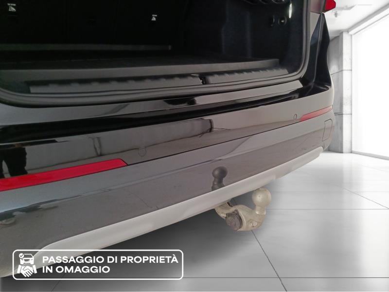 BMW X1 xdrive23d mhev 48v x-line auto