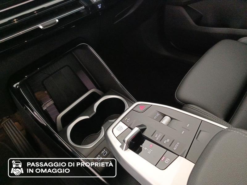 BMW X1 xdrive23d mhev 48v x-line auto