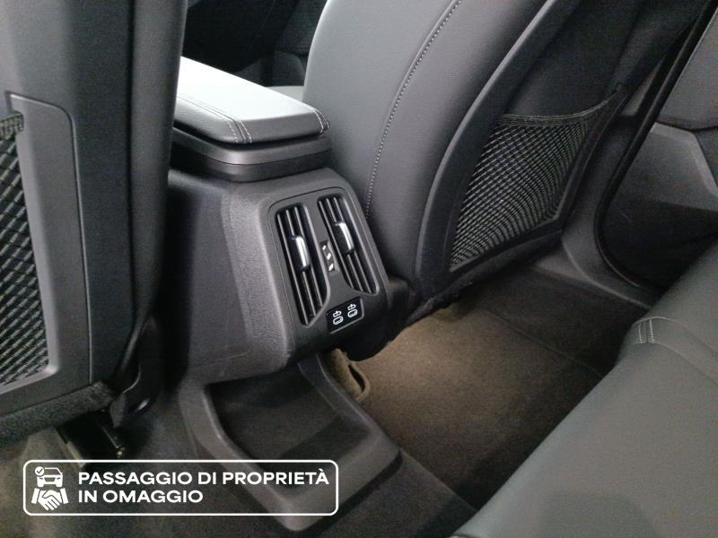 BMW X1 xdrive23d mhev 48v x-line auto