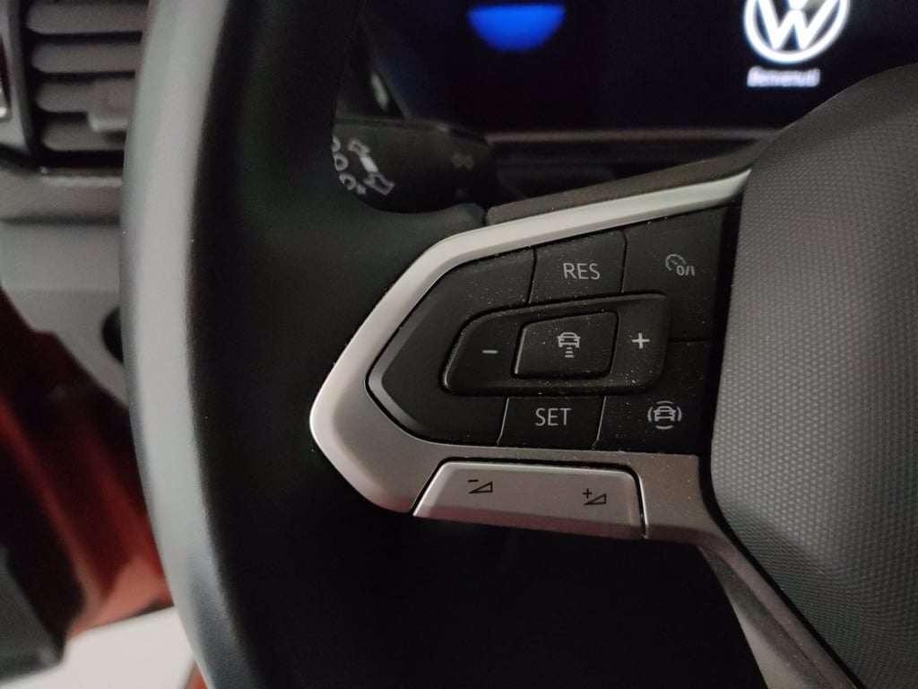 VOLKSWAGEN T-cross 1.0 tsi sport 110cv