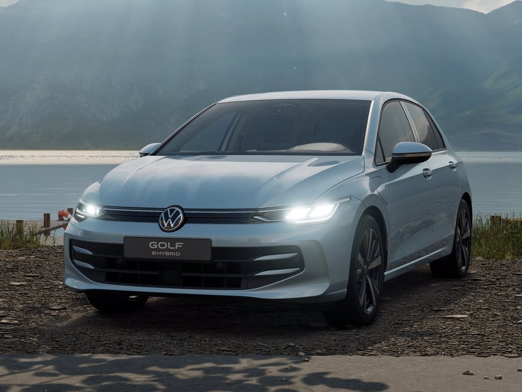 VOLKSWAGEN Golf 1.5 tsi ehybrid edition plus 204cv dsg