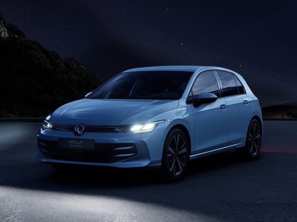 VOLKSWAGEN Golf 1.5 tsi ehybrid edition plus 204cv dsg