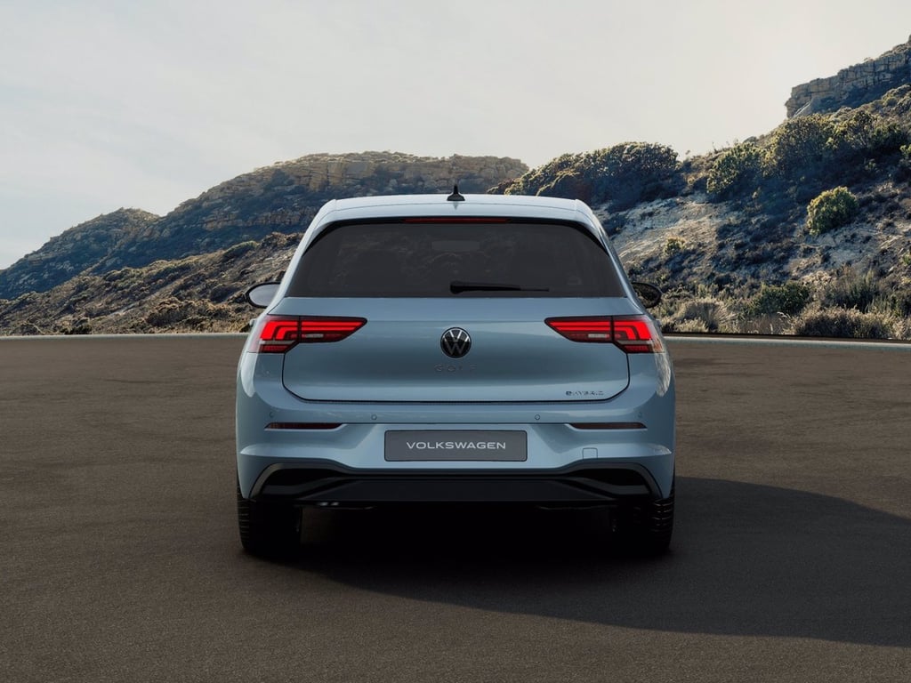 VOLKSWAGEN Golf 1.5 tsi ehybrid edition plus 204cv dsg