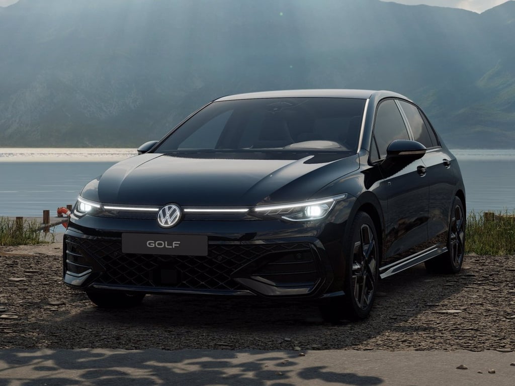 VOLKSWAGEN Golf 2.0 tdi r-line plus 150cv dsg