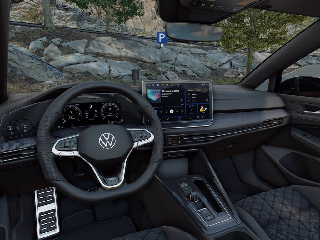VOLKSWAGEN Golf 2.0 tdi r-line plus 150cv dsg