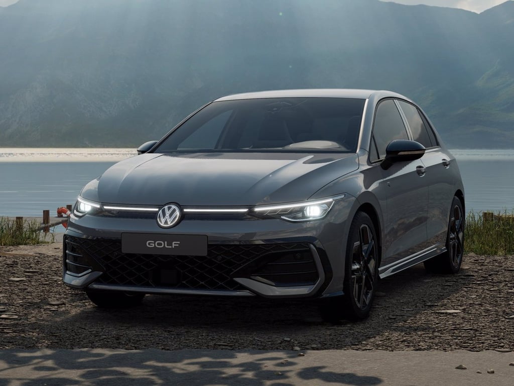 VOLKSWAGEN Golf 2.0 tdi r-line plus 150cv dsg