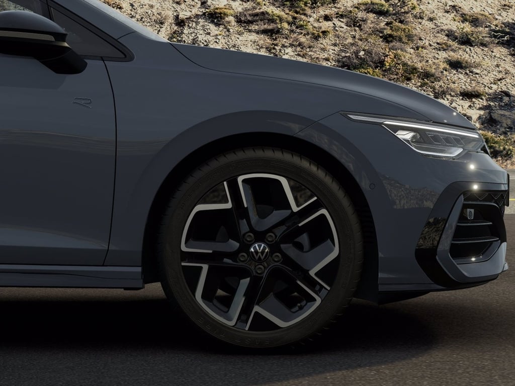 VOLKSWAGEN Golf 2.0 tdi r-line plus 150cv dsg