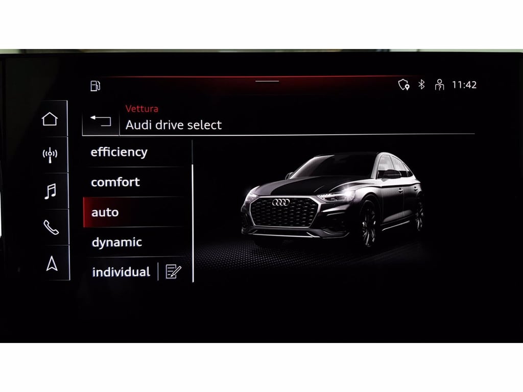 AUDI Q5 sportback 40 2.0 tdi mhev 12v s line quattro s-tronic