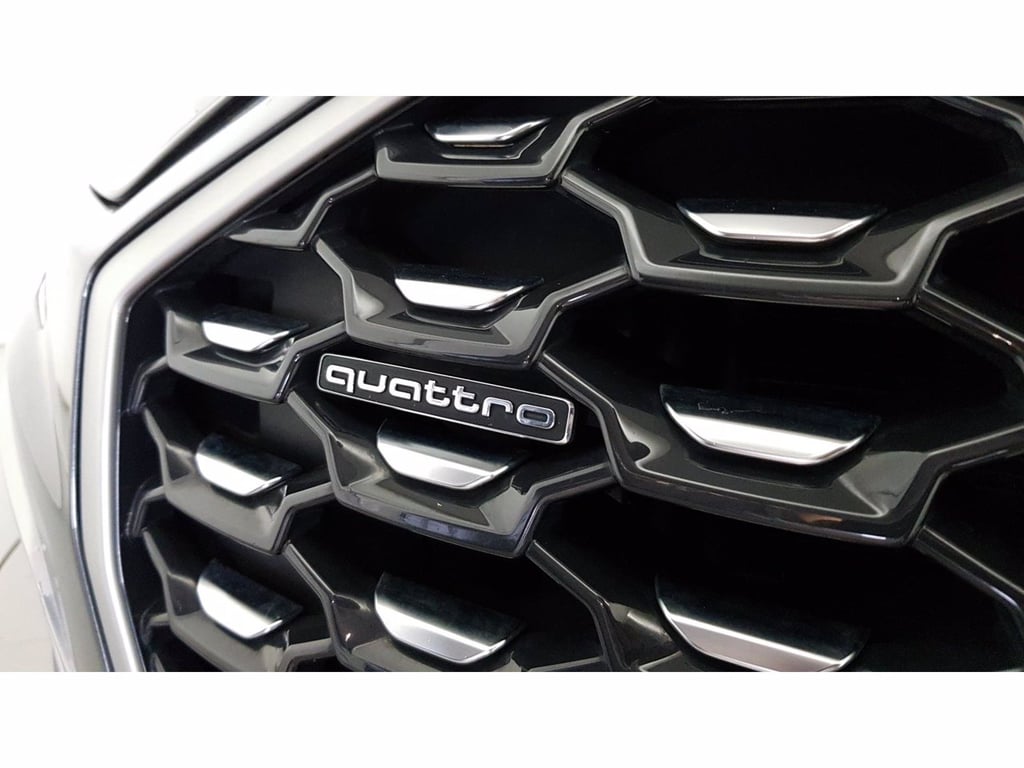 AUDI Q5 sportback 40 2.0 tdi mhev 12v s line quattro s-tronic