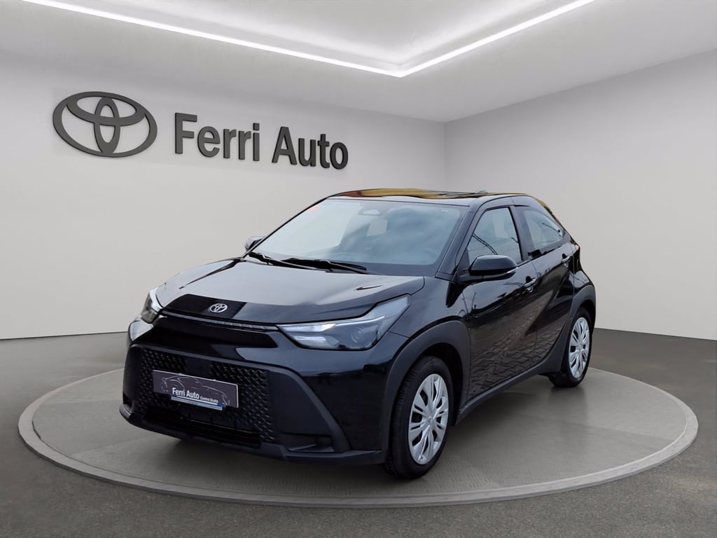 TOYOTA Aygo x 1.5 hybrid e-cvt