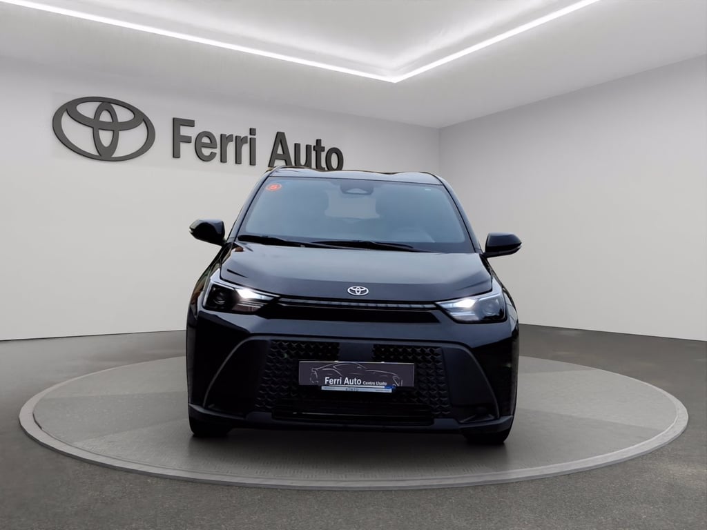 TOYOTA Aygo x 1.5 hybrid e-cvt