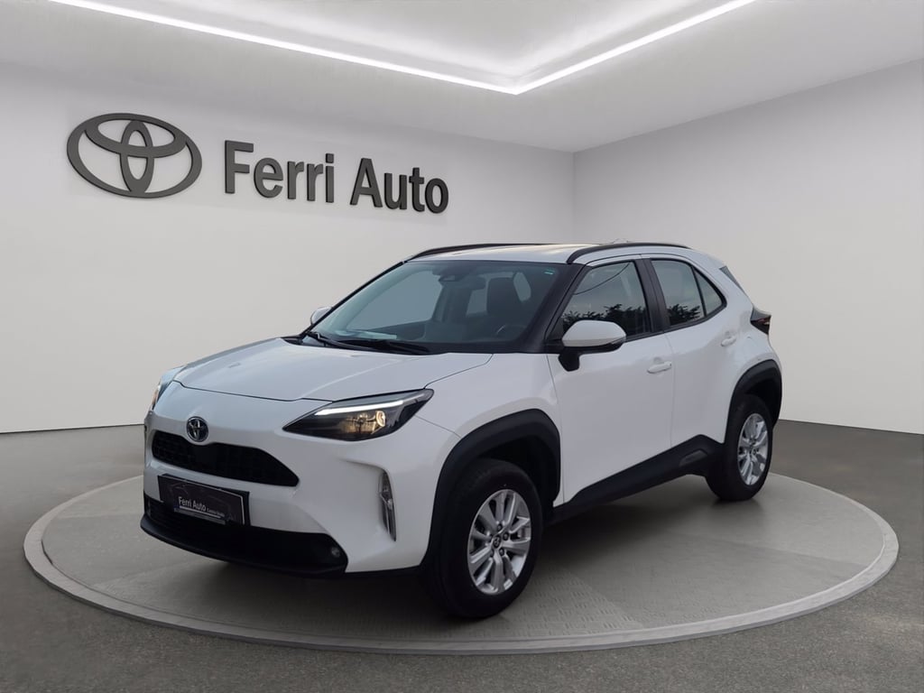 TOYOTA Yaris cross 1.5h active fwd 116cv e-cvt