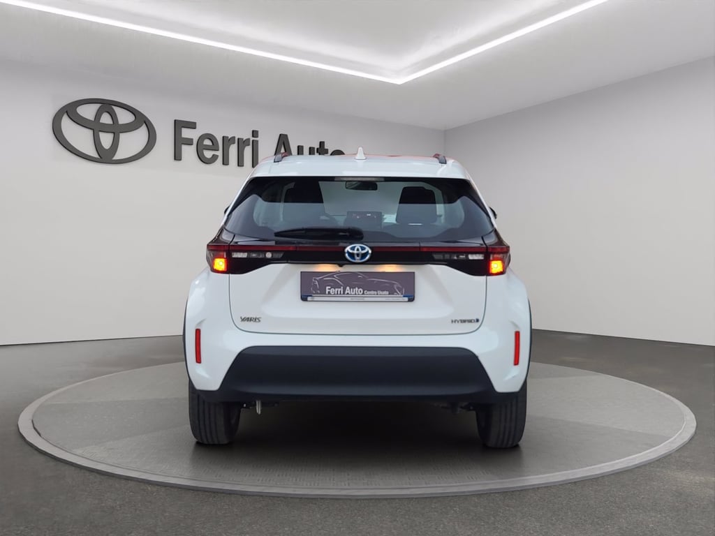 TOYOTA Yaris cross 1.5h active fwd 116cv e-cvt