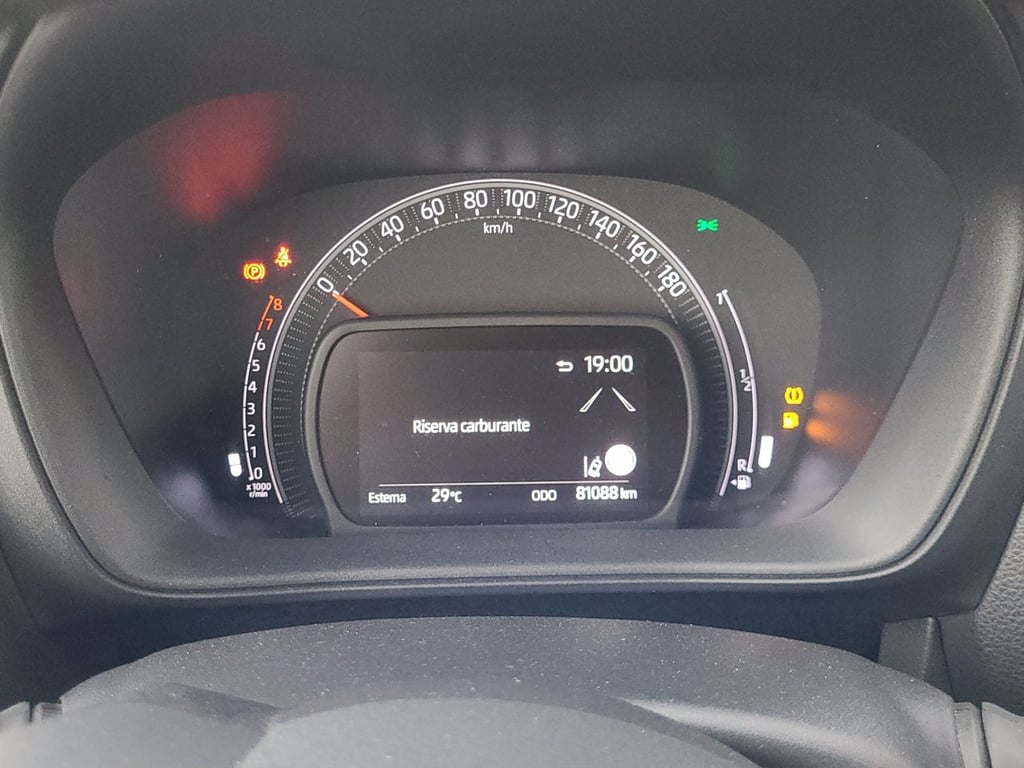 TOYOTA Aygo x 1.0 trend 72cv