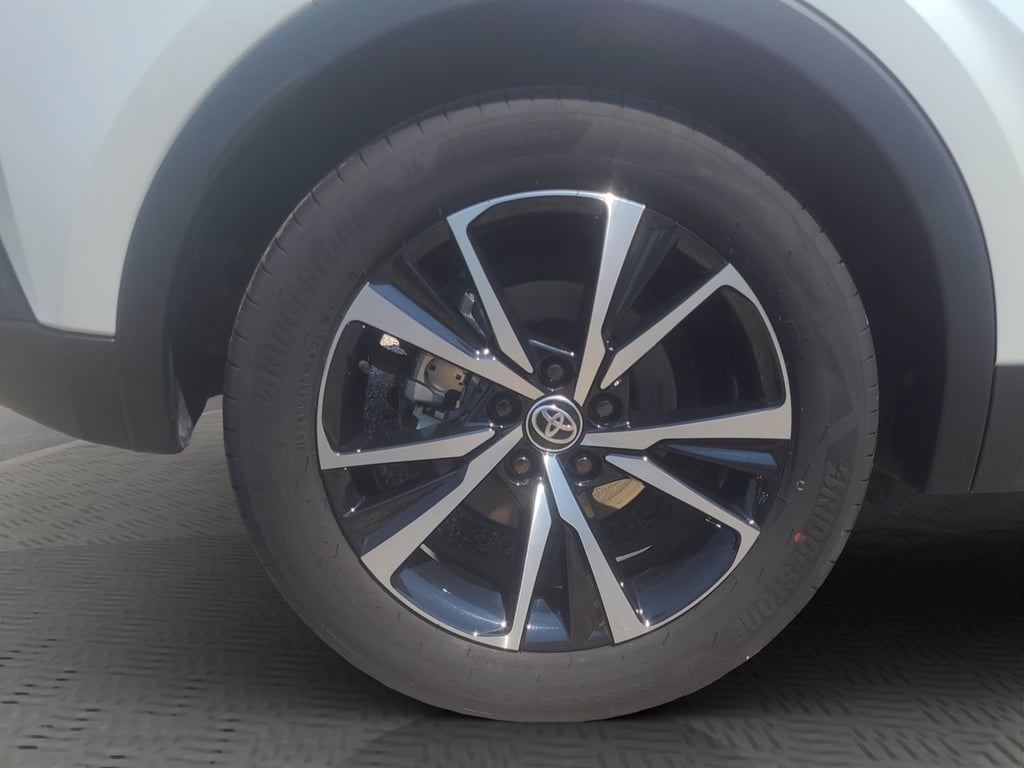 TOYOTA C-hr 2.0 hev trend awd e-cvt