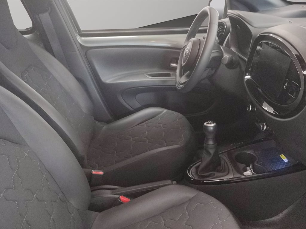 TOYOTA Aygo x 1.0 lounge 72cv