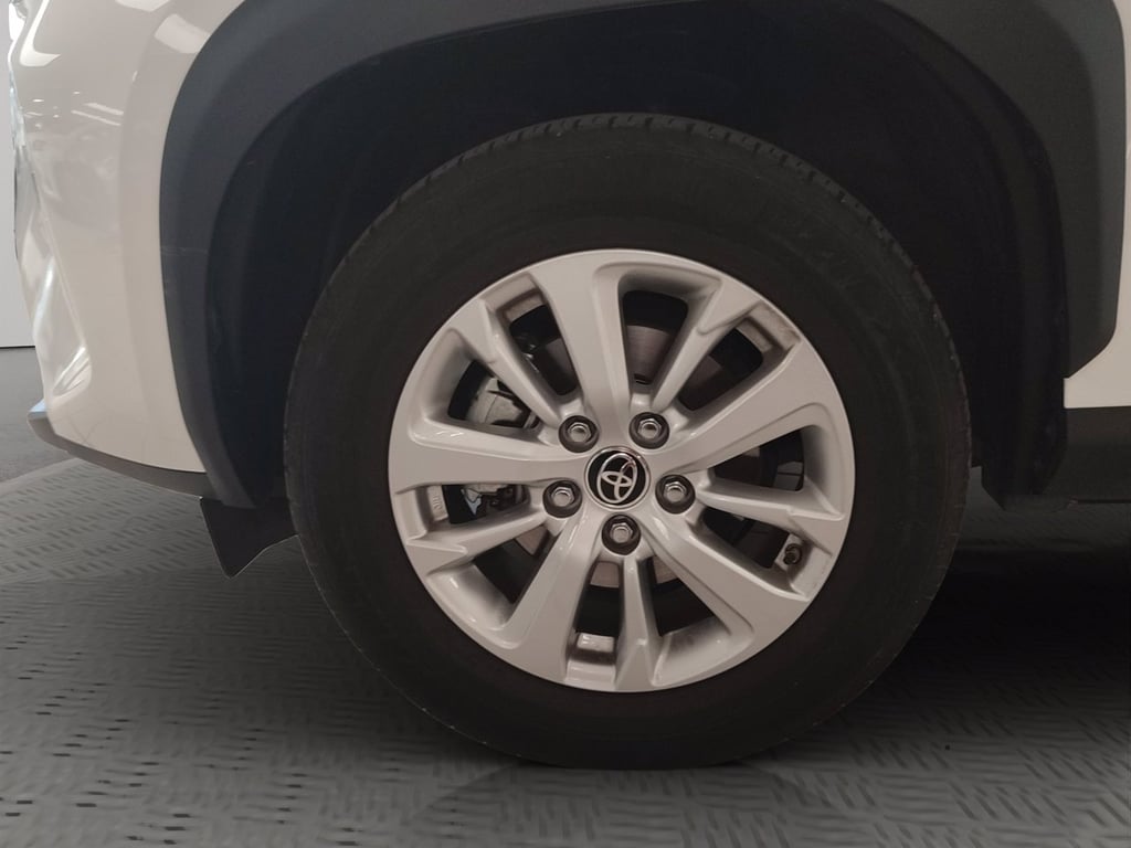 TOYOTA Yaris cross 1.5h active fwd 116cv e-cvt