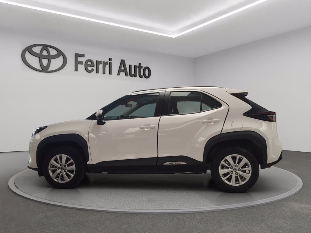 TOYOTA Yaris cross 1.5h active fwd 116cv e-cvt
