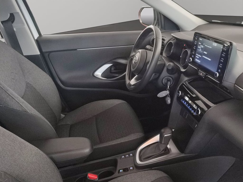 TOYOTA Yaris cross 1.5h active fwd 116cv e-cvt