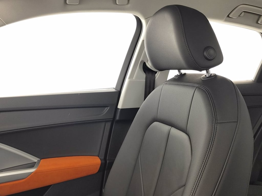 AUDI Q3 sportback 35 1.5 tfsi business plus