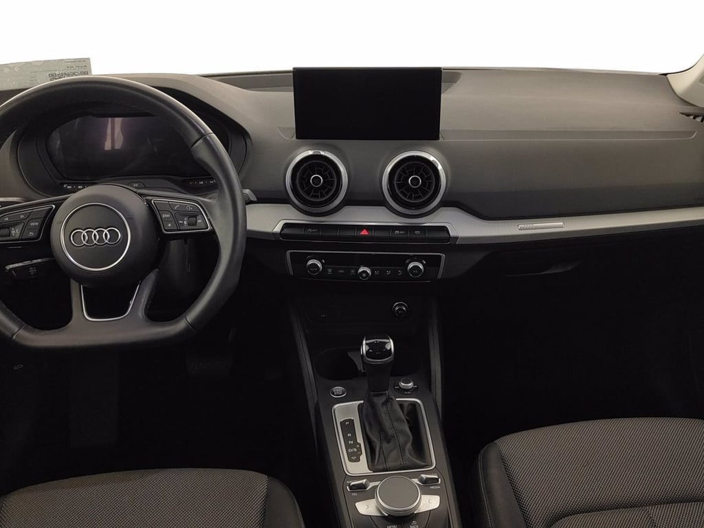 AUDI Q2 35 2.0 tdi business advanced s-tronic
