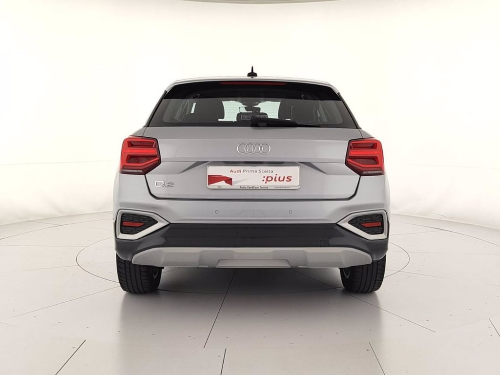 AUDI Q2 35 2.0 tdi business advanced s-tronic