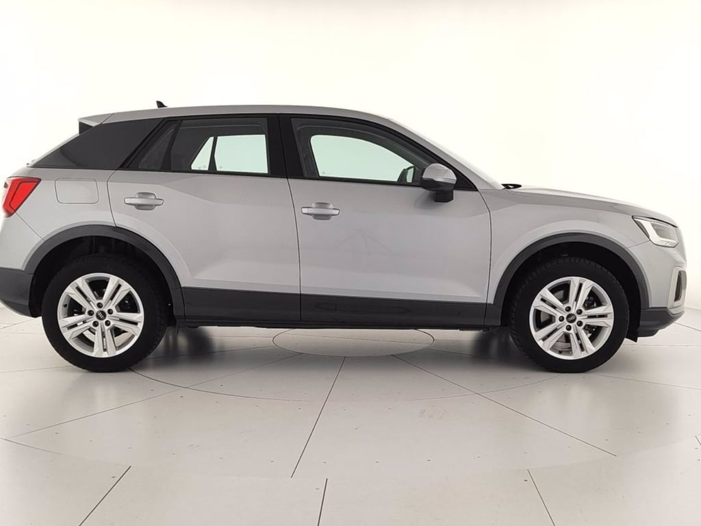 AUDI Q2 35 2.0 tdi business advanced s-tronic