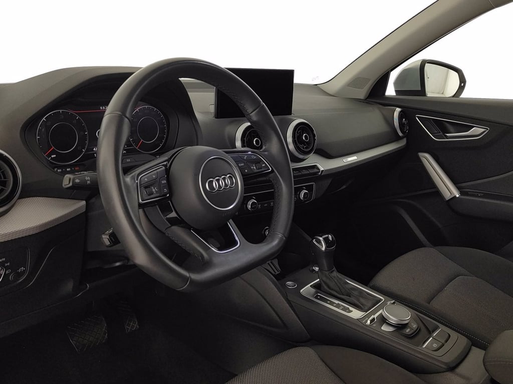 AUDI Q2 35 2.0 tdi business advanced s-tronic