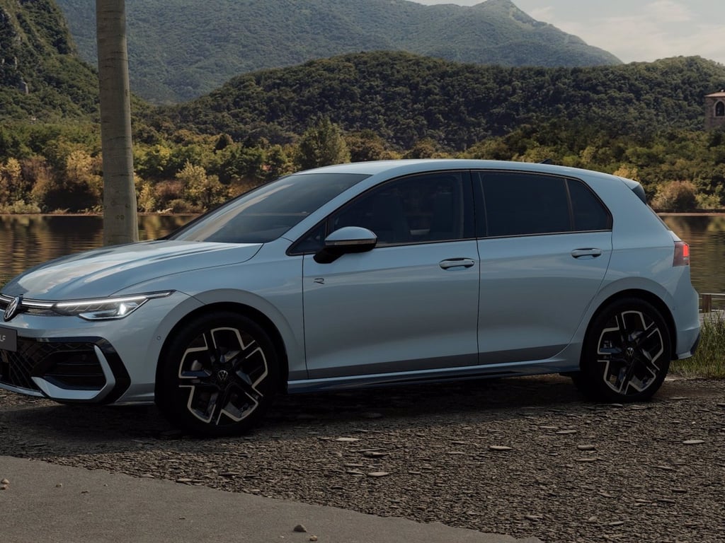 VOLKSWAGEN Golf 1.5 etsi r-line plus 115cv dsg