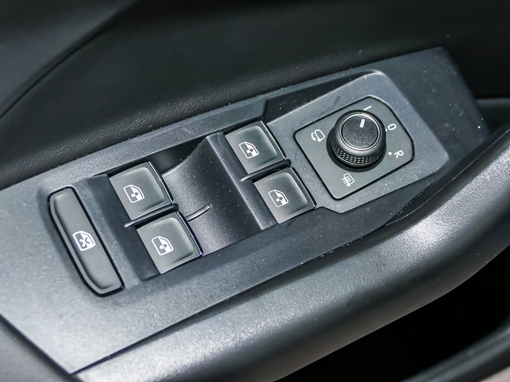 VOLKSWAGEN T-cross 1.0 tsi r-line plus 115cv dsg