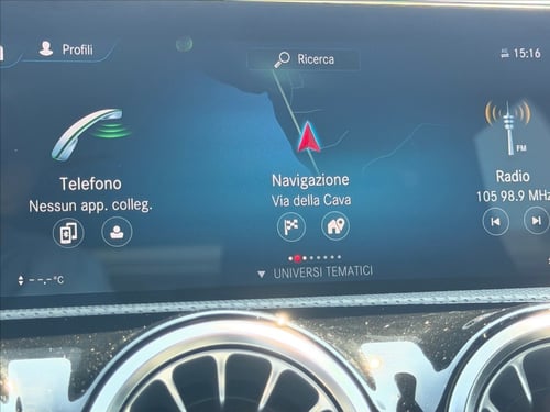 MERCEDES A 180 d premium auto PACCHETTO AMG