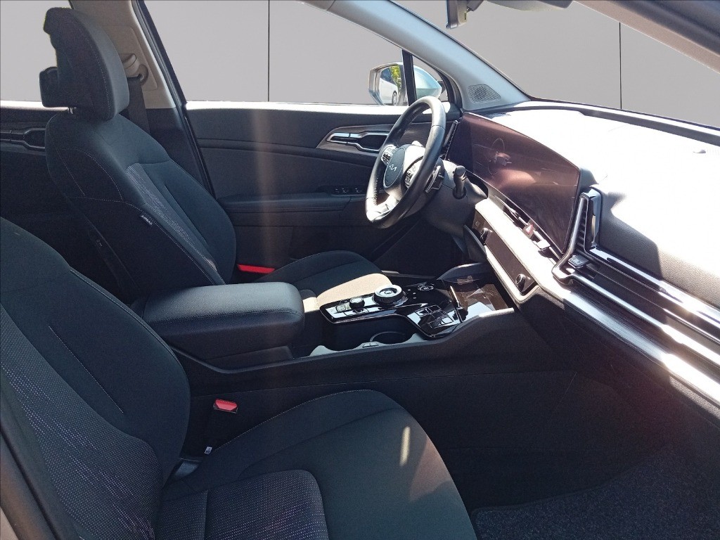 KIA Sportage 1.6 crdi mhev style dct