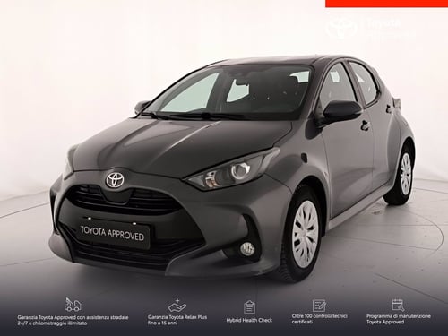 TOYOTA Yaris 1.0 active