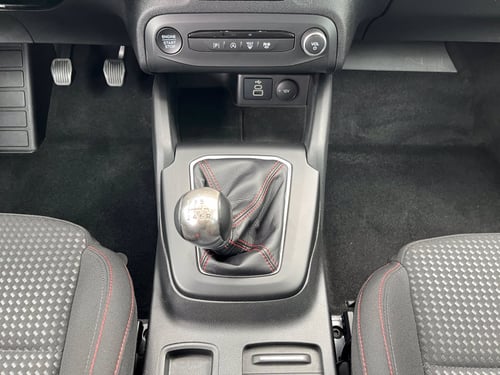FORD Focus 1.0t ecoboost h st-line 125cv