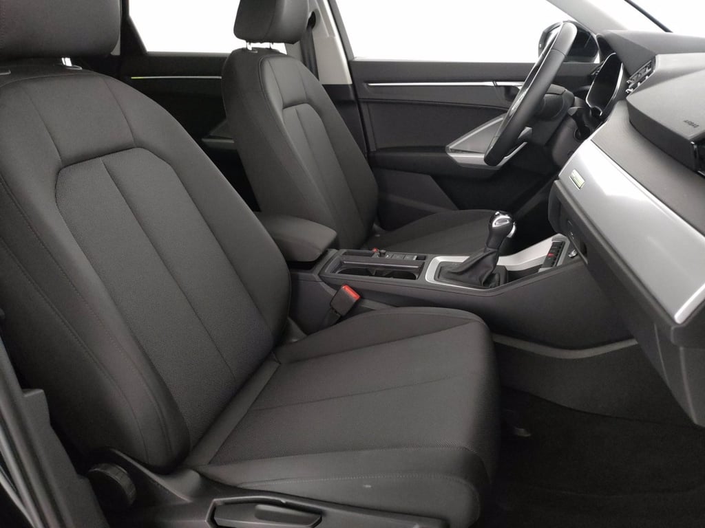 AUDI Q3 35 2.0 tdi business advanced s-tronic