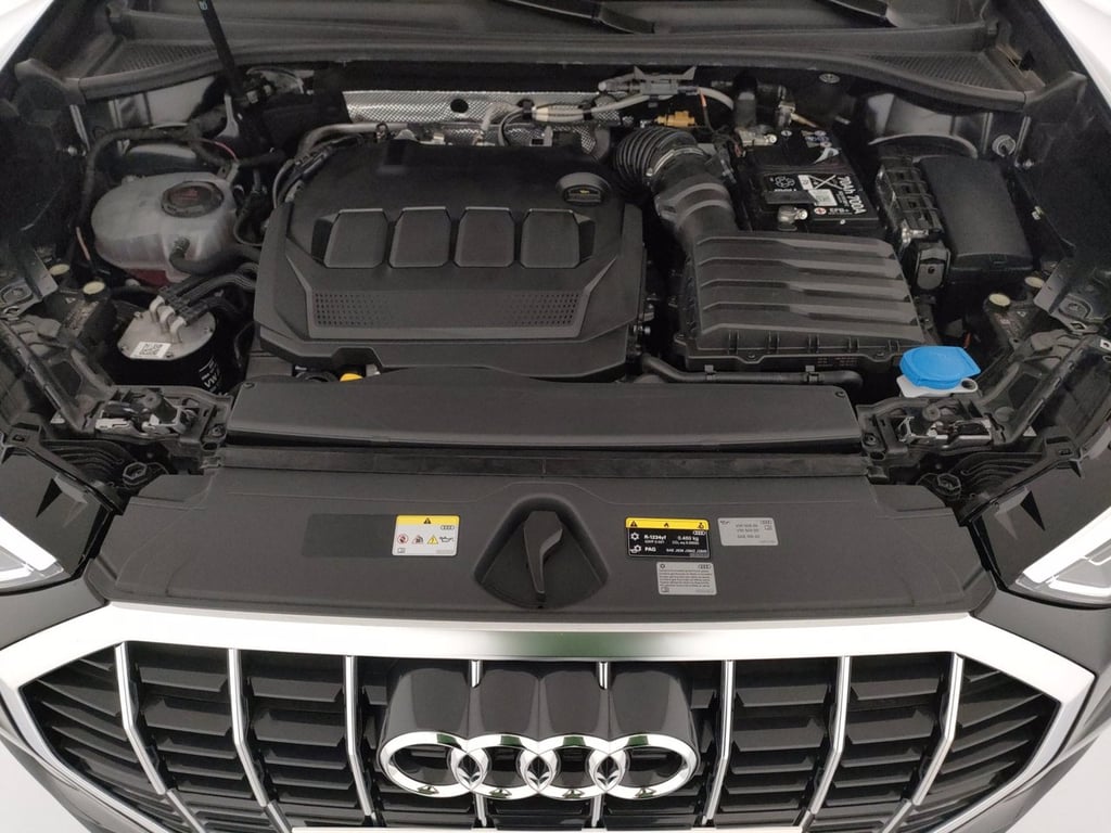 AUDI Q3 35 2.0 tdi business advanced s-tronic