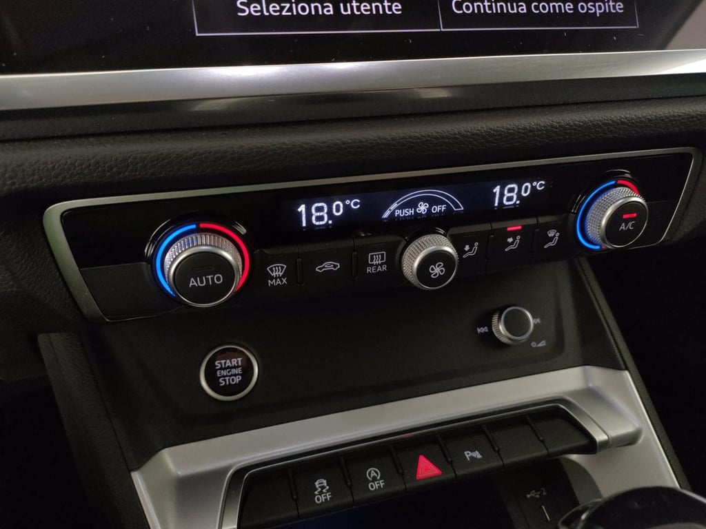 AUDI Q3 35 2.0 tdi business advanced s-tronic