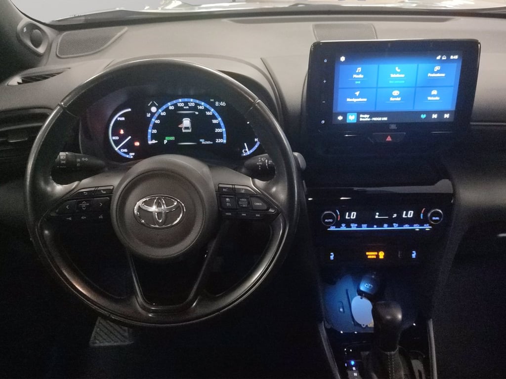 TOYOTA Yaris cross 1.5h adventure fwd 116cv e-cvt