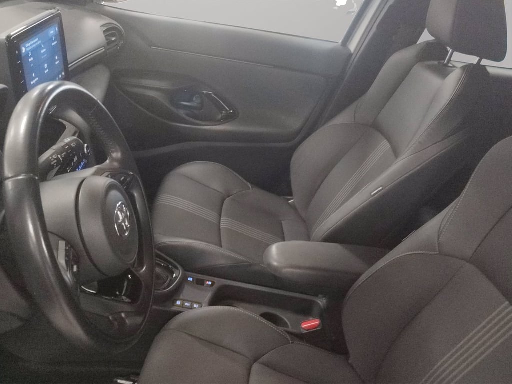 TOYOTA Yaris cross 1.5h adventure fwd 116cv e-cvt
