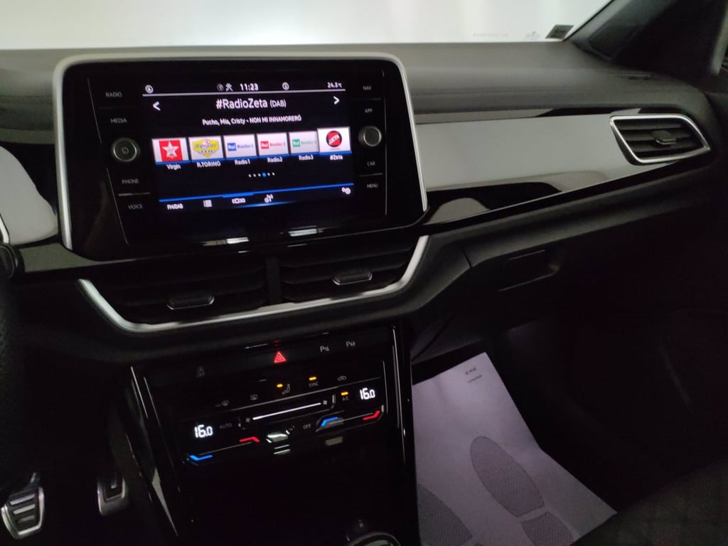 VOLKSWAGEN T-roc 1.0 tsi r-line 110cv