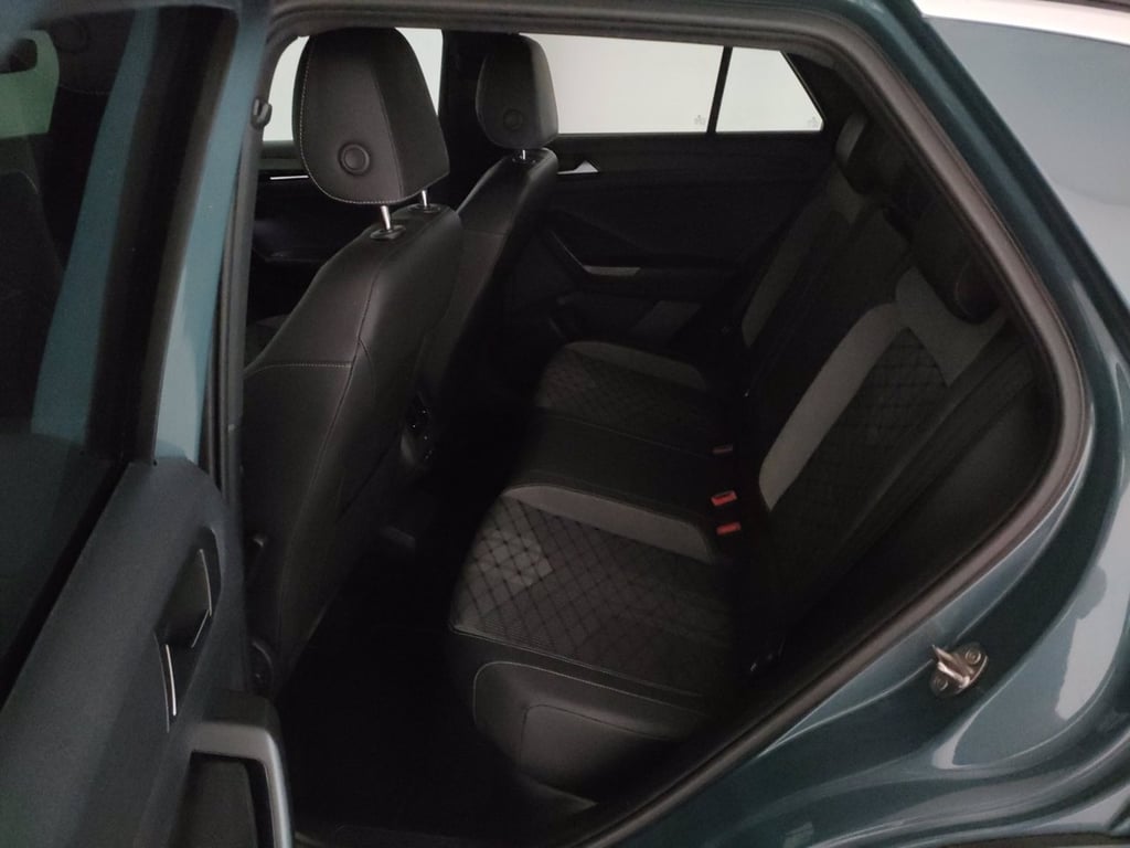 VOLKSWAGEN T-roc 1.0 tsi r-line 110cv