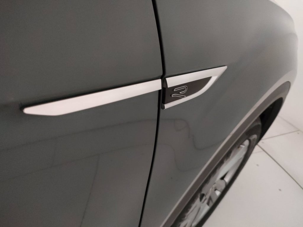 VOLKSWAGEN T-roc 1.0 tsi r-line 110cv