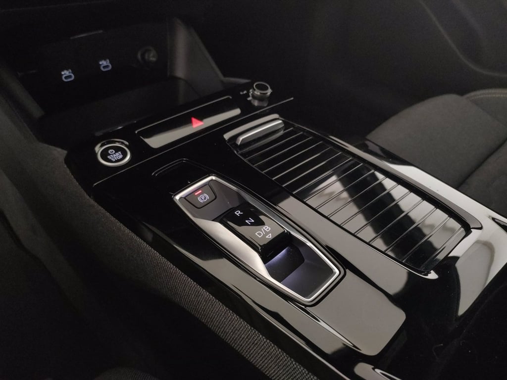 AUDI A6 avant e-tron s line edition quattro 428cv