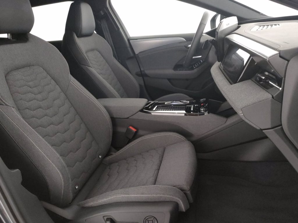 AUDI A6 avant e-tron s line edition quattro 428cv