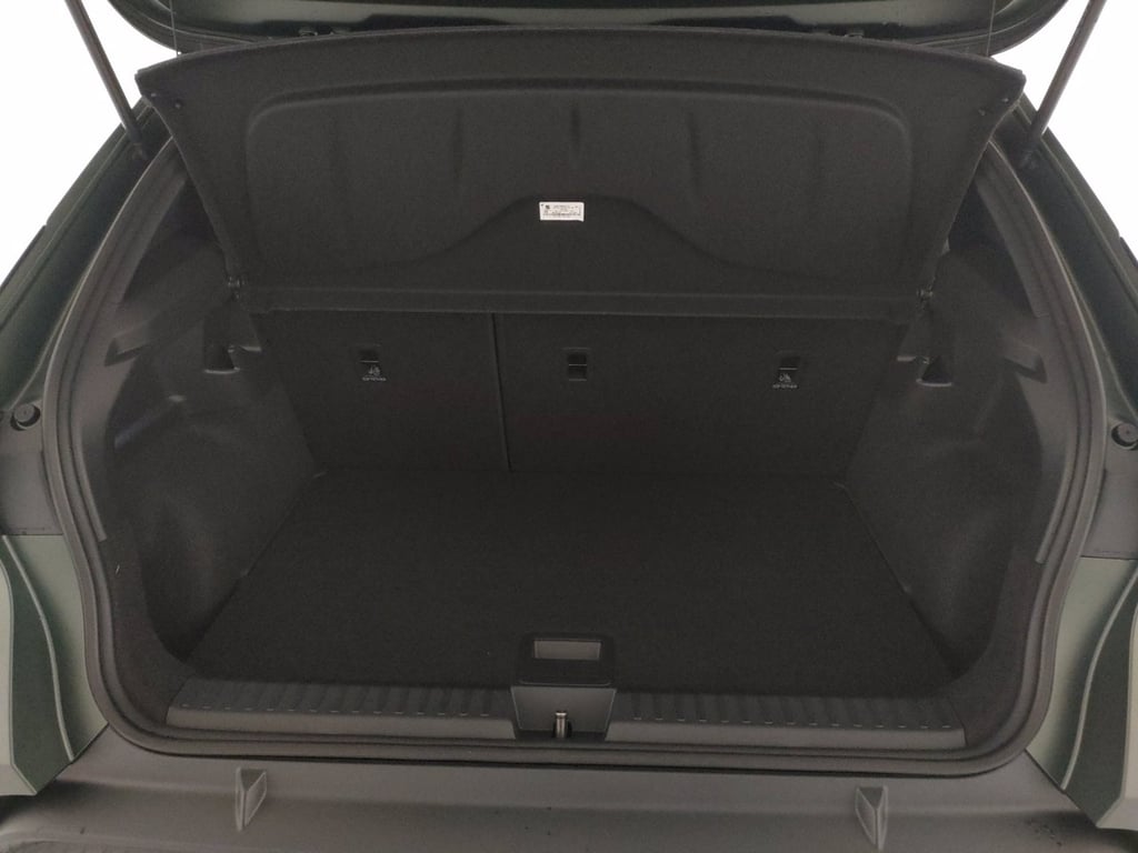 CUPRA Raval 52kwh launch edition vz